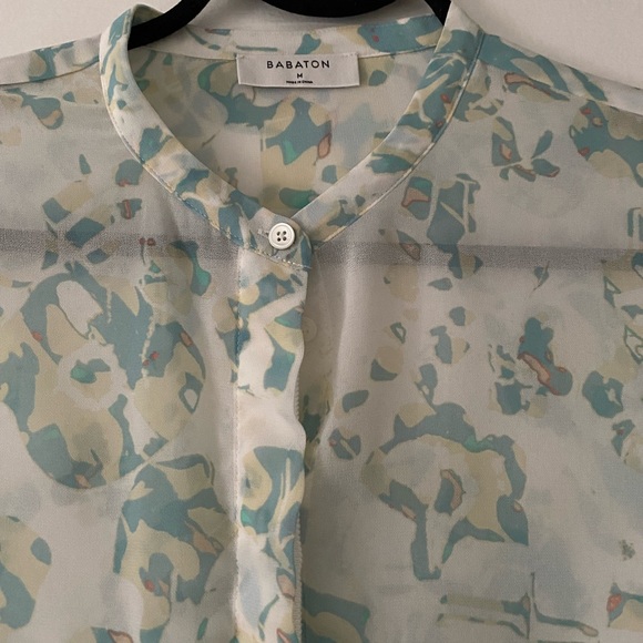 Aritzia, Babaton blouse, size M - Picture 3 of 3